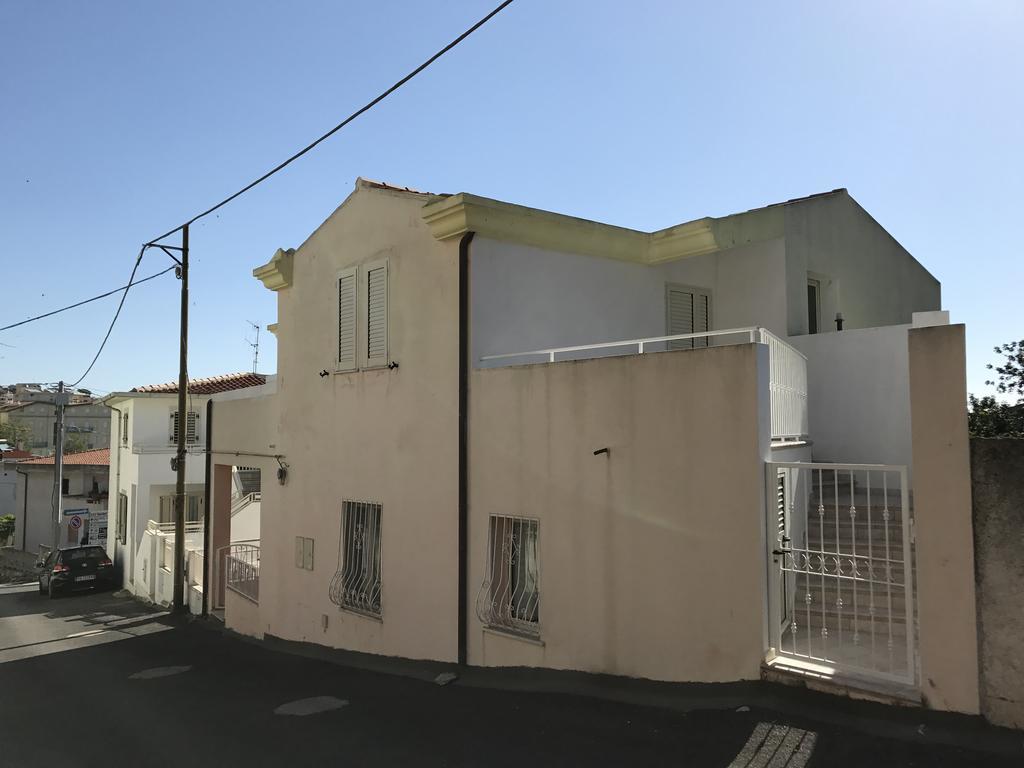 Casa Rosa Διαμέρισμα Cala Gonone Εξωτερικό φωτογραφία